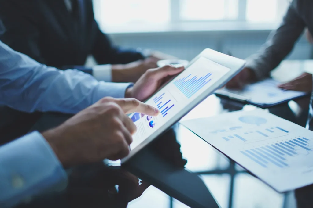 Reporting & Business Analytics